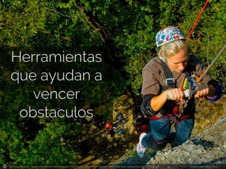 Crea una discusión sobre múltiples temas. Útil para acopiar opiniones de forma
asincrónica o para el desarrollo conjunto de documentos. Permite que la
colaboración online sea fácil.
Herramienta de discusión
Temas de
discusión
simultánea
Doble clic para
abrir e introducir
una aportación.
22
 