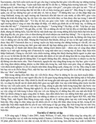 Sacramento, cho biết cuốn sách của tôi gợi cho ông ý tưởng thu hút giáo viên đến dạy tại những trường
có nhiều vấn đề. Theo ông: “Luôn xuất hiện một thế bí rất thú vị. Những hiệu trưởng luôn nói: “Tôi sẽ
không quản lý một trường có vấn đề trừ phi tôi có giáo viên giỏi”, còn giáo viên giỏi lại nói: “Tôi sẽ
không đi dạy ở một trường như thế trừ khi ở đó có hiệu trưởng giỏi quản lý”. Đây đúng là vòng luẩn
quẩn, các nỗ lực không bao giờ có thể phá vỡ, bứt ra được”. Ở những khu vực có thu nhập thấp của
vùng Oakland, trong các ngôi trường mà Futernick dồn hết tâm trí của mình, có đến 40% giáo viên
không đủ trình độ đứng lớp, họ chỉ làm việc dựa trên kiến thức cơ bản được đào tạo trong 2 năm để
“đáp ứng tình trạng khẩn cấp”. “Có lần, tôi hỏi các giáo viên:’Anh / chị mất những gì khi dạy ở một
ngôi trường nằm ở vùng có mức thu nhập rất thấp, với nhiều gia đình chỉ có bố hoặc mẹ, và không an
toàn như thế này?’ ”, Futernick tiếp tục câu chuyện: “ ‘Lương bổng’? Họ đáp, có thể. ‘Lớp học có quy
mô nhỏ, ít học sinh hơn’? Họ gật đầu, có thể. Tất cả những chi tiết tôi liệt kê đều có tính hấp dẫn nhất
định, nhưng tôi không hiểu, liệu khi bất kỳ một danh mục nào trong những điều kiện thiếu hụt trên được
đáp ứng đầy đủ, các giáo viên có đảm đương tốt trách nhiệm của mình hay không”. Từ ví dụ trên, ta có
thể dễ dàng đi đến kết luận, giáo viên là những người ích kỷ và không tận tình, họ không sẵn lòng làm
việc ở những nơi cần họ nhất. Nhưng khi Futernick băn khoăn, điều gì sẽ xảy ra khi ngữ cảnh yêu cầu
được thay đổi? Futernick đưa ra ý tưởng: tuyển các hiệu trưởng cho những trường có vấn đề, rồi sau
đó cho những hiệu trưởng này thời gian một năm để tập hợp những giáo viên có trình độ được kéo từ
các trường tốt về thành một nhóm đảm nhận những trách nhiệm mới – nhóm này sẽ cùng nhau nhận
nhiệm vụ ở một ngôi trường mới (Futernick hi vọng một năm sau ý tưởng này sẽ được thực hiện trên
khắp Oakland). Chúng ta vẫn biết: trên chiến trường, những thử thách thường khiến người ta phải nản
chí và coi là bất khả thi khi đối mặt một mình; đột nhiên sẽ trở nên dễ dàng hơn khi ta cùng nhau chiến
đấu trong một nhóm gắn bó khăng khít. Con người không thay đổi, nhưng cách đưa ra nhiệm vụ cho họ
đã không còn như trước nữa. Theo Futernick, nguyên tắc này cũng đúng trong các lớp học: giáo viên sẽ
sẵn lòng đảm nhiệm những nhiệm vụ khó khăn nếu trong họ, xuất hiện cảm giác rằng có những giáo
viên nhiều kinh nghiệm và rất có chuyên môn khác đang đứng cạnh, chung sức với họ. Đây cũng là một
bài học rút ra từ Điểm Bùng Phát, một bài học mà tôi chưa bao giờ tưởng đến là có thể áp dụng ở một
khu vực “đen” của Oakland.
Một trong những điều thôi thúc tôi viết Điểm Bùng Phát là những bí ẩn của dịch truyền khẩu –
một hiện tượng mà tất cả mọi người đều cho là rất quan trọng nhưng dường như không một ai biết phải
định nghĩa nó như thế nào. Đây chính là chủ đề mà trong gần một năm qua rất nhiều độc giả đã viết cho
tôi, và cũng là chủ đề mà tôi dành nhiều thời gian suy nghĩ nhất. Lúc này (chứ không phải trước kia khi
bắt tay vào viết cuốn sách), tôi mới thấy rõ rằng, chúng ta gần như luôn trong trạng thái sắp bước vào
một thời kỳ truyền khẩu. Nhưng thật nghịch lý, tất cả những rắc rối phức tạp, biến đổi khôn lường của
sự việc cộng với tình trạng ít được tiếp xúc với các thông tin về những thay đổi của một nền Kinh Tế
Mới lại khiến chúng ta ngày càng phải lệ thuộc, dựa dẫm nhiều hơn vào những hình thức giao tiếp xã
hội hết sức sơ khai. Chúng ta phải dựa vào những cá nhân có vai trò của một Người Kết Nối, một Nhà
Thông Thái, một Người Bán Hàng trong cuộc sống để xử lý những phức tạp nảy sinh trong thế giới
hiện đại. Đây cũng là chức năng của rất nhiều yếu tố và thay đổi khác nhau trong xã hội, trong đó tôi
muốn đặc biệt nhấn mạnh đến ba yếu tố sau: tình trạng cô lập gia tăng, đặc biệt trong lớp trẻ mới lớn;
sức miễn nhiễm giao tiếp cao; và vai trò đặc biệt quan trọng của Nhà Thông Thái trong nền kinh tế
hiện đại.
Tìm hiểu về thời kỳ cô lập
9:20 sáng ngày 5 tháng 3 năm 2001, Andy William, 15 tuổi, bóp cò khẩu súng lục nòng dài, cỡ
0.22 li trong khu vực vệ sinh của trường mình ở Santee, California. Trong vòng sáu phút, Andy đã bắn
30 phát; phát đầu tiên là vào nhà vệ sinh, kế đến là vào sân trong, làm chết hai học sinh và khiến 13
 