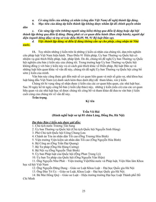 25
a. Có sáng ki n c a nh ng cá nhân (công dân Vi t Nam) ñ ngh thành l p ñ ng.
b. M c tiêu c a ñ ng d ki n thành l p không ñư c nh m l t ñ chính quy n nhân
dân
c. Các sáng l p viên (nh ng ngư i sáng ki n) thông qua ñi u l ñ ng ho c ñ i h i
thành l p thông qua ñi u l ñ ng. ð ng ph i có cơ quan ñi u hành (Ban ch p hành), ngư i ñ i
di n (ngư i ñ ng ñ u) và tr s (các ñi u 88,89, 90, 91 B lu t Dân s ).
d. Vi c thành l p ñ ng và ñi u l ñ ng không c n s cho phép, công nh n t Nhà
nư c.
11. Tuy nhiên nh ng ý ki n trên là nh ng ý ki n cá nhân c a chúng tôi, d a trên nghiên
c u pháp lu t Vi t Nam hi n hành. Theo ði u 91 Hi n pháp, y ban Thư ng v Qu c h i có
nhi m v gi i thích Hi n pháp, lu t, pháp l nh. Do ñó, chúng tôi ñ ngh y ban Thư ng v Qu c
h i nghiên c u b n ý ki n này c a chúng tôi. Trong trư ng h p y ban Thư ng v Qu c h i
không ñ ng ý v i b n ý ki n này và có cách gi i thích khác v Hi n pháp, B lu t Dân s và
nh ng lu t liên quan khác v v n ñ này, chúng tôi ñ ngh y ban Thư ng v Qu c h i công b
s m ý ki n c a mình.
Văn b n này cũng ñư c g i ñ n m t s cơ quan liên quan và m t s giáo sư, nhà khoa h c
lu t hàng ñ u Vi t Nam (có danh sách kèm theo dư i ñây) ñ tham kh o, xin ý ki n.
Chúng tôi hi v ng r ng s nh n ñư c ý ki n c a các cơ quan h u quan, các nhà lu t h c.
Sau 30 ngày k t ngày công b b n ý ki n (d th o) này, nh ng ý ki n (n u có) c a các cơ quan
h u quan và các nhà lu t h c s ñư c chúng tôi công b và tham kh o ñ ñưa ra văn b n ý ki n
cu i cùng c a chúng tôi v v n ñ này.
Trân tr ng.
Ký tên
Tr n Vũ H i
(Hành ngh lu t sư t i 81 chùa Láng, ð ng ða, Hà N i)
D th o B n ý ki n này ñư c g i ñ n:
1. Ch t ch nư c Trương T n Sang
2. y ban Thư ng v Qu c h i (Ch t ch Qu c h i Nguy n Sinh Hùng)
3. Phó Ch t ch Qu c h i Uông Chung Lưu
4. Chánh án Tòa án nhân dân T i cao (Ông Trương Hòa Bình)
5. Vi n trư ng Vi n ki m sát nhân dân T i cao (Ông Nguy n Hòa Bình)
6. B Công an (Ông Tr n ð i Quang)
7. B Tư pháp (Ông Hà Hùng Cư ng)
8. B N i v (Ông Nguy n Thái Bình)
9. y ban Pháp lu t c a Qu c h i (Ông Phan Trung Lý)
10. y ban Tư pháp c a Qu c h i (Ông Nguy n Văn Hi n)
11. Ông Nguy n Như Phát – Vi n trư ng Vi nNhà nư c và Pháp lu t, Vi n Hàn lâm Khoa
h c xã h i Vi t Nam
12. Ông Nguy n ðăng Dung – Giáo sư Lu t Khoa Lu t – ð i h c Qu c gia Hà N i
13. Ông ðào Trí Úc – Giáo sư Lu t, Khoa Lu t – ð i h c Qu c gia Hà N i.
14. Bà Mai H ng Quỳ – Giáo sư Lu t – Hi u trư ng trư ng ð i h c Lu t Thành ph H
Chí Minh
 