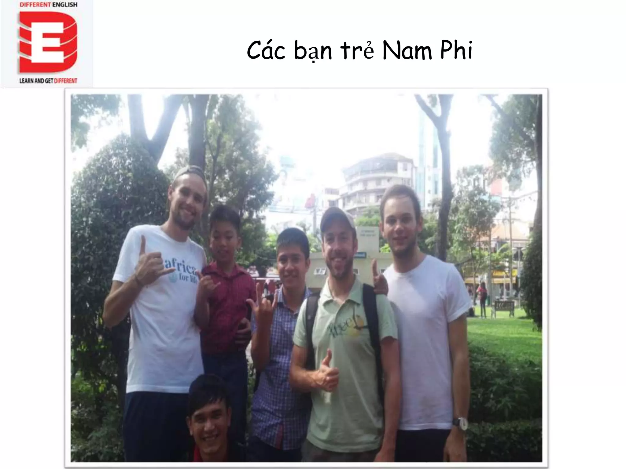 Các bạn trẻ Nam Phi
 