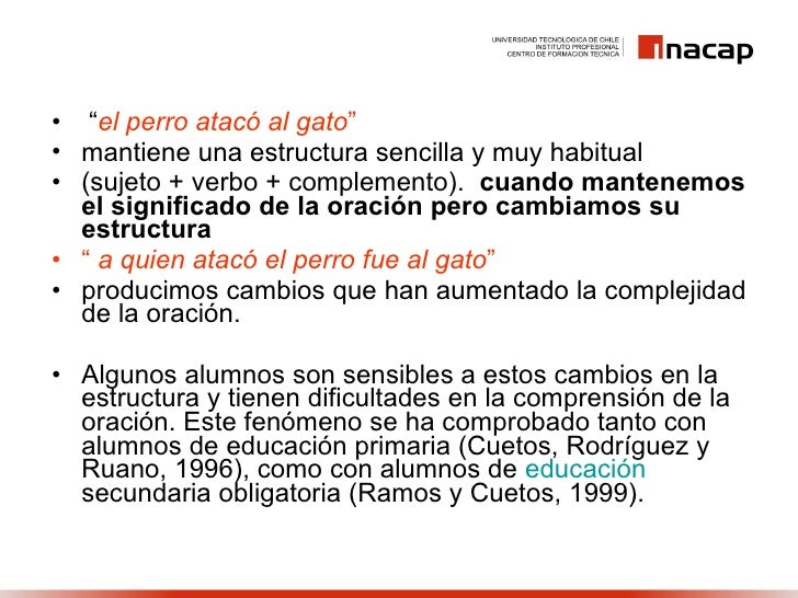 La muchacha sobre un año es aumentada el pecho