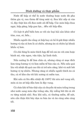Trư ng ð i h c Nông nghi p 1 - Giáo trình B o qu n nông s n --------------------------------------------- 145
2.5. Ch t lư ng b o qu n:
ðây là lo i ch t lư ng h u như không ñư c phân bi t và quan tâm nhi u. Tuy nhiên, ñ b o
qu n nông s n d dàng hơn, ñơn gi n hơn, ít ph i s d ng các ch t b o qu n hơn, chi phí b o
qu n th p hơn,…thì c n quan tâm ñúng m c ñ n lo i ch t lư ng này.
Có th hi u ch t lư ng b o qu n m t cách ñơn gi n là c n làm cho nông s n khi thu ho ch
có “s c kho “ t t và “s ch s ” nh t. C th hơn n a, có th có m t s ch tiêu dùng ñ ñánh giá
ch t lư ng này:
* ð hoàn thi n c a nông s n
- Nông s n ph i có ch t lư ng dinh dư ng hay s tích lu hàm lư ng ch t khô cao nh t
- T n thương cơ gi i trên nông s n ít nh t
- T n thương do d ch h i (côn trùng, vi sinh v t, chu t, chim,…) trên nông s n ít nh t.
* Nông s n ph i có tình tr ng v t t
- V ph i ñ dày. V ph i ñ dày ñ không b n t, xây sát, d p nát,… khi thu ho ch, khi v n
chuy n, phân ph i,…; ñ ch ng ñ t t v i s t n công c a d ch h i.
- Nông s n ph i có l p b o v (lông, sáp, tinh d u,…) trên v t t. L p b o v này s giúp
cho nông s n h n ch thoát hơi nư c; ngăn c n ho c xua ñu i m t s d ch h i như vi khu n, côn
trùng,…
- Nông s n có v không có ho c r t ít n t r n. Các v t n t r n r t nh trên v qu v i, qu
nhãn, h ng ñ ,…là nơi trú ng d ch h i ti m n; là nơi mà s thoát hơi nư c ñư c tăng cư ng;
là nơi r t d n t v khi nông s n g p mưa nhi u hay g p nhi t ñ cao, nhi t ñ thay ñ i.
* Nông s n ñ c bi t là trái cây c n có ñ c ng cao
ð c ng c a th t qu , c a rau,…là c n thi t ñ h n ch các t n thương cơ gi i trên nông s n
khi thu ho ch, v n chuy n, b o qu n,…
ði u này có liên quan ñ n vi c s n sinh và duy trì hàm lư ng pectin không hoà tan cao trong
nông s n trong ñó, bón phân có Canxi ñ t o Pectat Canxi trong th t qu trong quá trình s n xu t
ngoài ñ ng ru ng.
* Nông s n ph i ch a sinh v t h i ti m tàng ít nh t.
D ch h i ñư c nông s n mang t ngoài ñ ng v ñư c cho là ngu n tích t d ch h i trên nông
s n ch y u. Sau thu ho ch, khi g p các ñi u ki n ngo i c nh thu n l i (nhi t ñ , ñ m không
khí cao), các d ch h i ti m tàng này s sinh s n và gây h i nông s n. Do ñó, ñ có sinh v t h i
ti m tàng ít nh t trên nông s n, c n chú ý ñ n các bi n pháp chăm sóc trư c thu ho ch như:
- Bón phân: C n bón ñ , cân ñ i các lo i phân bón. Không nên s d ng phân h u cơ chưa
hoai m c. Không nên bón ñ m mu n.
- Tư i nư c: Ch n nư c tư i s ch ngu n d ch h i. H n ch tư i phun lên b m t nông s n.
Nên ng ng tư i m t th i gian ñ i v i nông s n d ng h t, d ng c như thóc, ngô, khoai tây,
khoai lang,…
- Phun thu c b o v th c v t: C n chú ý phun m t s lo i thu c tr côn trùng, n m, khu n
gây h i sau thu ho ch cho b ph n nông s n s p thu ho ch. Tuy nhiên, cũng ph i h t s c chú ý
ñ n th i gian cách ly c a thu c ñ b o ñ m ch t lư ng v sinh c a nông s n.
Cũng c n chú ý ñ n th i ñi m thu ho ch nông s n và các phương pháp, d ng c ,… thu
ho ch. Không nên thu ho ch nông s n khi ñ t quá m ư t, khi tr i mưa và khi tr i quá nóng.
Nên dùng dao, kéo s c ñ c t qu . H n ch t i ña các t n thương cơ gi i trên nông s n lúc thu
ho ch,…
 