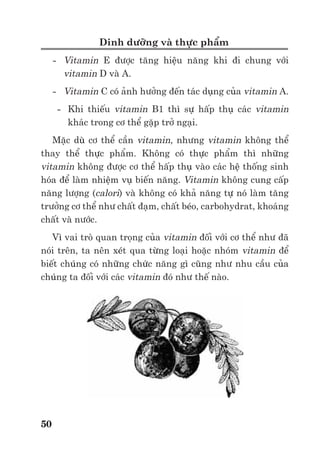 Trư ng ð i h c Nông nghi p 1 - Giáo trình B o qu n nông s n --------------------------------------------- 43
Quá trình thoát hơi nư c th c v t v b n ch t là m t quá trình bay hơi v t lý nên ph
thu c vào ñ m c a không khí trong môi trư ng b o qu n. S chênh l ch v áp su t hơi nư c
trên b m t s n ph m và áp su t hơi nư c trong không khí càng l n thì s thoát hơi nư c càng
nhanh. Các nghiên c u cho th y, n u b o qu n nông s n nhi t ñ 0o
C và m ñ không khí
(RH) là 100% thì t c ñ thoát hơi nư c r t th p, nhưng cùng nhi t ñ b o qu n mà RH là 90%
thì t c ñ thoát hơi nư c ñã tăng lên 6 l n, và khi RH gi m xu ng 80% thì t c ñ thoát hơi nư c
tăng lên 12 l n. Nhi t ñ b o qu n quá cao hay quá th p ñ u có th làm t n thương t bào, gây
r i lo n trao ñ i ch t, nh hư ng ñ n t c ñ thoát hơi nư c c a nông s n. Khi b o qu n l nh rau
qu c n tránh thay ñ i nhi t ñ ñ t ng t làm nh hư ng ñ n t c ñ thoát hơi nư c.
Ánh sáng m t tr i cũng có nh hư ng ñ n quá trình thoát hơi nư c. Ánh sáng làm tăng
nhi t ñ c a kh i nông s n, làm tăng ñ m khí kh ng, tăng tính th m c a nguyên sinh ch t
trong t bào, do ñó cũng làm tăng s thoát hơi nư c.
S thoát hơi nư c c a nông s n sau thu ho ch làm cho nông s n b héo, gi m m u mã,
gi m s c ñ kháng. N u m t nư c quá nhi u nông s n s không còn giá tr thương ph m.
B ng 5.4. Gi i h n thoát hơi nư c c a m t s lo i rau
Lo i rau Lư ng nư c b c hơi t i ña
cho phép (%)
Măng tây
ð u qu
B p c i
Cà r t
C n tây
Dưa chu t
Rau di p
Khoai tây
t xanh
8
5
7
8
10
5
3
7
7
Trong th c t b o qu n, ñ h n ch s thoát hơi nư c c a nông s n, ngư i ta thư ng áp
d ng các bi n pháp sau: h th p nhi t ñ , tăng ñ m, gi m t c ñ chuy n ñ ng c a không khí
trong kho b o qu n. ð c bi t, vi c bao gói s n ph m b ng các v t li u phù h p có th gi m ñáng
k s m t nư c. Cũng c n ph i lưu ý ñ c ñi m c a t ng nhóm nông s n (h t, c hay rau qu ) ñ
có ch ñ b o qu n thích h p, tránh hi n tư ng m t nư c quá nhi u ho c ñ ng nư c trên b m t
nông s n.
Hi n tư ng ñ ng nư c c a nông s n trong b o qu n
Hi n tư ng ñ ng nư c (hay còn g i là ñ m hôi) là hi n tư ng ngưng t nư c trên b
m t c a nông s n. Hi n tư ng này thư ng x y ra khi có s thay ñ i nhi t ñ ho c m ñ t ng t t
l nh sang nóng ho c t khô ñ n m. M t ñ hơi nư c trong không khí sát l p v nông s n tăng
ñ n ñi m quá bão hoà và ngưng t l i. Cũng có th do b n thân nông s n hô h p m nh, cư ng
ñ các ph n ng sinh hoá cao, nư c ñư c t o ra và ngưng t t i các cơ quan m c a v ngoài
nông s n. Trư ng h p này thư ng x y ra v i các nông s n tươi m i thu ho ch có hàm lư ng
nư c cao.
Hi n tư ng ñ ng nư c trên b m t nông s n n u không kh c ph c k p th i s làm cho
kh i nông s n b úng, m ư t, t o ñi u ki n cho vi sinh v t gây h i.
 
