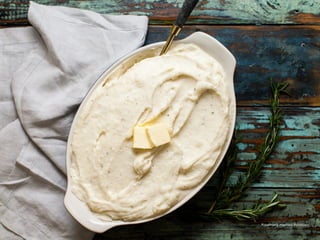 3 DINING WITH DYSPHAGIA: A COOKBOOK
Rosemary Mashed PotatoesRosemary Mashed Potatoes
 