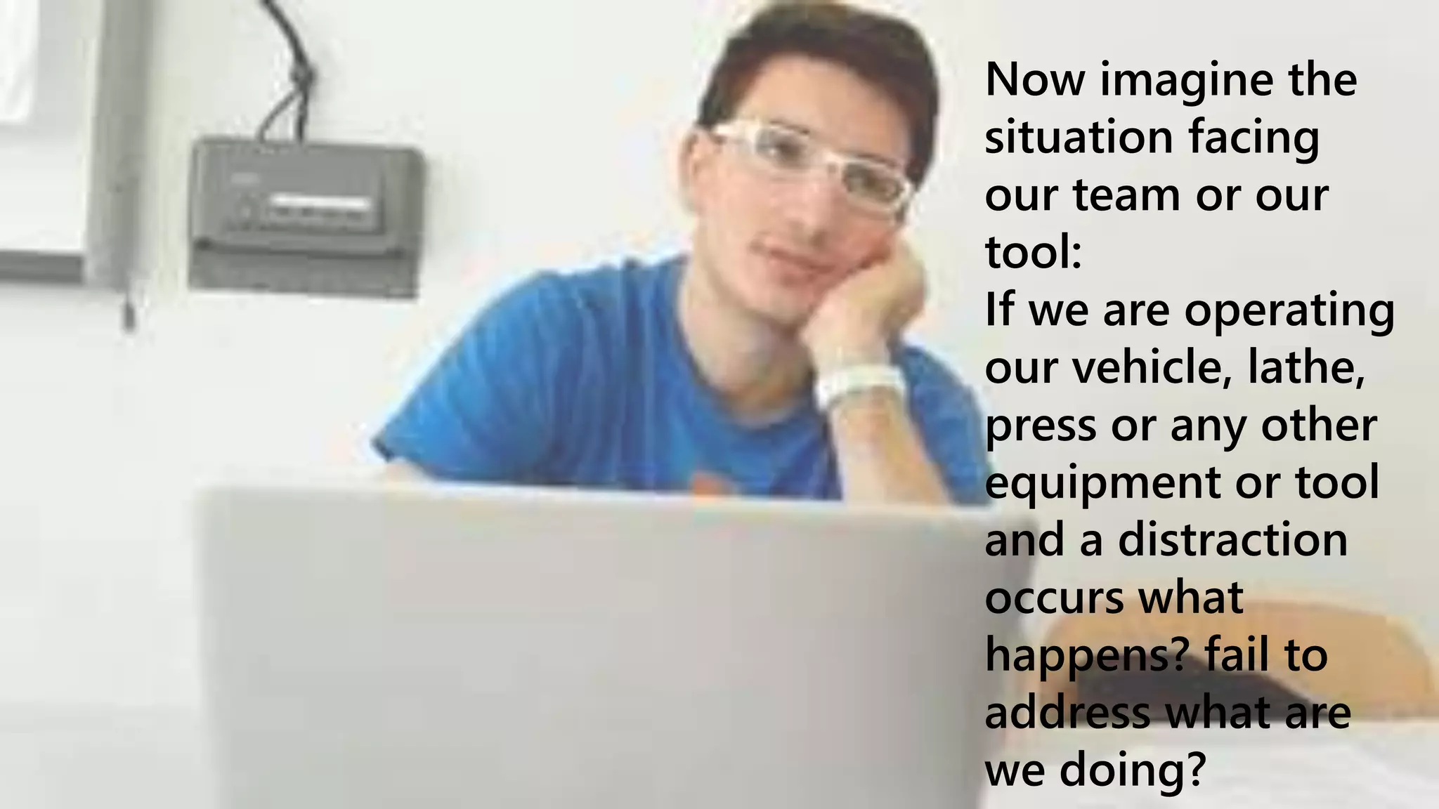 Distractions at work | PPTX, image size:2048x1152