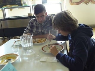 Divendres, 8 d’abril