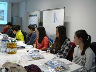 Divendres, 8 d’abril