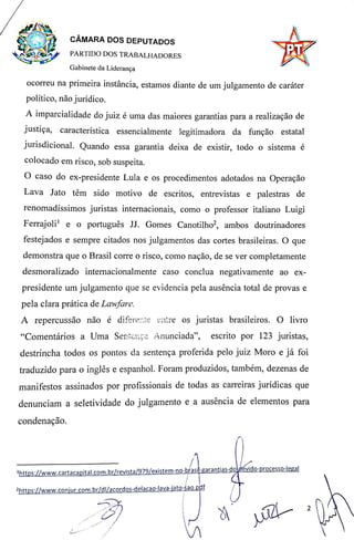 Parlamentares do PT entregam carta ao presidente do TRF4
