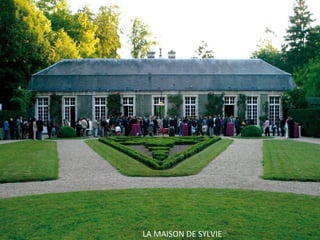 25 EQUESTRIAN SHOW UNDER THE DÔME OF THE GRAND STABLES
LA TRIBUNE: UP TO 50 SEATS
LA MAISON DE SYLVIE
 