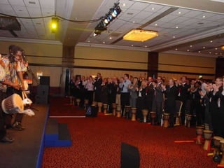 Standing ovation … we love these !  