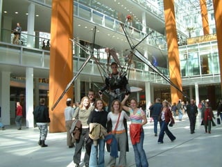 Dutch culture. Students Strabrecht College created a presentation to prepare an exchange