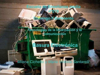 Se deberían tomar medidas en cuanto a la compra de estos aparatos. Deberían haber leyes para las empresas, en cuanto al control de la fabricación y por lo tanto del desecho de los mismos. Que estas se hagan cargo de estos productos vendidos una vez que el consumidor deja de usarlos o decide cambiarlos por otro. Comenzar a fomentar estas ideas a través de campañas de concientización a través de e-mails, folletos, charlas informativas etc.