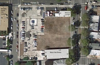 58’
128’
29’
50’
170’
24’
135’
286’
134’
47’
75’
0’ 16’ 32’ 64’
29’ Black Oak Books
Missouri
Lounge
San Pablo Ave.
TenthSt.
Parker St.
Berkeley
Digital
Film
Institute
 