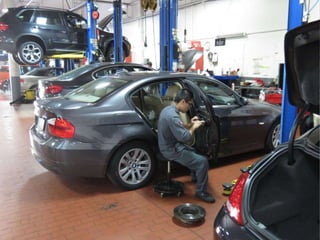 Autmotive Technician Career Fair Powerpoint with Video