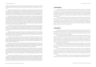 238 | Resíduos sólidos - Perspectivas e desafios para a gestão integrada
| Responsabilidade Socioambiental Responsabilidade Socioambiental |
Resíduos sólidos - Perspectivas e desafios para a gestão integrada | 239
relativa à minimização do impacto ambiental, bem como explorar os aspetos econômicos para melhoria
da qualidade de vida das pessoas que vivem do lixo, tendo como alternativa a coleta seletiva e a recicla-
gem.
O processo de reciclagem envolve a coleta seletiva, triagem, beneficiamento e acondicionamento
e armazenamento. A coleta seletiva consiste na separação, na própria fonte geradora, dos componentes
que podem ser recuperados, mediante um acondicionamento distinto para cada componente ou grupo
de componentes. Na etapa de triagem, o lixo é novamente separado por tipo de material (papel e pa-
pelão, plástico, vidro e sucatas metálicas) para o posterior reaproveitamento do mesmo (CEMPRE, 1998).
A reciclagem de materiais é muito importante, tanto para diminuir o acúmulo de dejetos, quanto
para poupar a natureza da extração inesgotável de recursos. Além disso, reciclar causa menos poluição
ao ar, à água e ao solo. Portanto, a reciclagem, hoje, é uma das soluções mais viáveis ecologicamente para
a resolução dos problemas pertinentes ao lixo, pois o ato de reciclar consiste em refazer o ciclo, trazendo
de volta a origem, sob a forma de matéria prima que não se degrada facilmente e que pode ser repro-
cessada (VALLE, 1995). É importante salientar que apenas a reciclagem não se constitui numa solução
para os problemas gerados pelo acúmulo do lixo, pois ligados a ele existem alguns problemas de ordem
técnica que devem ser solucionados (FIGUEIREDO, 1995).
A reciclagem é encarada atualmente como uma alternativa para a diminuição de lixo no ambiente
sendo uma forma de geração de renda. Neste sentido, a reciclagem pode ser vista como dois importan-
tes aspectos, o social, relacionado as pessoas que dependem e sobrevivem do lixo, e o ambiental, relacio-
nado a oportunidade de geração de renda e melhoria na qualidade de vida das pessoas que trabalham
com o lixo.
O aspecto social da coleta seletiva e da reciclagem, é que várias pessoas sobrevivem do lixo, tendo a
participação de catadores e coletores de sucatas. Muitos recolhem materiais que podem ser reutilizáveis
para o próprio consumo, incluindo restos de alimento; ou na venda em cooperativas, empresários infor-
mais e industriais, sendo uma fonte de renda.
Por isso, não há como questionar a importância do trabalho dos catadores de materiais recicláveis
para a sociedade, no contexto ambiental, econômico, sanitário e social. Estes personagens ocupam o
espaço urbano há mais de cinquenta anos nas ruas e nos locais (inadequados) de destinação final de
resíduos sólidos das cidades brasileiras, prestando serviços de coleta seletiva individualmente ou em
grupos organizados (PERS/PE, 2012).
Em entrevista com o responsável da ViAmbiental, empresa responsável pela gestão e gerenciamen-
to dos resíduos sólidos do município de Carpina, esta sendo negociado juntamente com a Prefeitura de
Carpina a possibilidade de implantar o sistema de coleta seletiva junto com educação ambiental, o que
facilitará a qualidade de vida dos catadores se organizarem em termo de cooperativa.
Mas a presença dos catadores de lixo se caracteriza como um problema social, pois esses catadores
permanecem em condições extremamente inadequadas para sua vivência, principalmente pelo elevado
riscos à saúde. Essa situação foi possível encontrar no lixão de Carpina, no qual os trabalhadores passam
por situações difíceis, como sendo exposto a doenças transmitidas por vetores (mosca, barata, ratos), mal
cheiro e enfrentam um enorme risco de vida devido a instrumentos que poderão causar algum tipo de
lesão.
No segmento da sociedade que depende do lixo para a sobrevivência, tais resíduos representam
uma alternativa de geração de renda, podendo melhorar quantitativamente e qualitativamente sua qua-
lidade de vida. A qualidade de vida, seria caracterizada como melhores condições financeiras para refor-
mar sua habitação, reforçar sua segurança alimentação, aumentar seu poder de compra de materiais para
o conforto e comodidade, além de poder usufruir e investir em serviços terceirizados, como educação.
2. METODOLOGIA
A pesquisa caracteriza-se como qualitativa, descritiva, exploratória e estudo de caso, realizada
no lixão São Pedro do município de Carpina no estado de Pernambuco, localizando-se em Três Paus na
Zona da Mata a 5 km da cidade. Para a realização da pesquisa foram realizados 3 visitas ao lixão da cidade,
no período de dezembro de 2012 a maio de 2013. As visitas tiveram objetivos de coletar dados através
de Entrevista Dialogada com os catadores e registros fotográficos para avaliar as condições sociais dos
catadores de lixo.
Durante a investigação buscou-se fazer um levantamento histórico da comunidade citada, na
perspectiva de levantar as concepções dos indivíduos pertencentes a tal comunidade, bem como fato-
res sociais relativos à vida e à sobrevivência dos mesmos. As questões norteadoras para abordagem das
problemáticas para esta pesquisa foram às seguintes: a utilidade ou finalidade do lixão aos catadores;
como os catadores comercializam os materiais recicláveis e em que gastam o dinheiro; as condições de
trabalho e vivência com o lixo e o meio ambiente;
3. RESULTADOS
Pela falta de oportunidade de emprego somado pela falta de controle na deposição do lixo e
fiscalização, atualmente na área existe uma comunidade constituída por aproximadamente 350 pessoas,
entre adultos e crianças, que vivem em condições subumanas de sobrevivência, surgindo ao longo do
tempo vários problemas de ordem socioambiental.
Todos que participam direta ou indiretamente do processo de catação do lixo, decidiram esta-
belecer uma atividade de sobrevivência que têm como fonte principal a separação, coleta e venda de
insumos catados no lixo. Os catadores ou moram na área ou próximos da região, sendo os que moram
no lixão, a maioria das casas é de taipa, papelão e umas poucas são construídos em alvenaria (NETO et al.,
2007b). Como não é uma área urbana e própria para moradia, todas as casas não possuem infraestrutura
adequada às condições sanitárias mínimas.
Por exemplo, como não possuem banheiros nas casas, as pessoas acondicionam em sacos plásti-
cos, os excrementos advindos de suas necessidades fisiológicas e estes são jogados a céu aberto. Em ge-
ral, essas pessoas apresentam várias doenças, tais como: verminoses, infecções, diarreia e dengue (NETO
et al, 2007b).
O material é recebido pelos próprios catadores que descarregam o carro do lixo, separando-os
de acordo com seu interesse e necessidade, mas sempre focando nos materiais que são mais valorizados
pelos atravessadores, que compram o material pelo valor que varia entre R$ 0,05 a R$ 0,15 por cada quilo.
Atualmente a situação continua sem mudanças no sentido da melhoria da qualidade de vida desses
moradores.
Praticamente todos trabalham sem nenhum tipo de Equipamento de Proteção Individual (EPI),
somente, em poucos casos, uma bota e luvas que não são indicadas para o tipo de trabalho. (Figura 1)
 