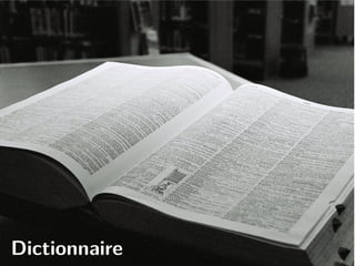 Éléments d’un ensemble
Les éléments d’un ensemble doivent être uniques
Par conséquent, ils doivent être non modiﬁable
1 # L’ensemble des sous -ensembles de {1, 2, 3}
2 A = {{}, {1}, {2}, {3}, {1, 2}, {1, 3}, {2, 3}, {1, 2, 3}}
Traceback (most recent call last):
File "<stdin >", line 1, in <module >
TypeError: unhashable type: ’set ’
43
 