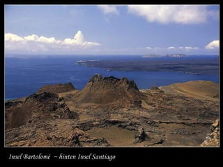 Insel Bartolomé  ~ hinten Insel Santiago 