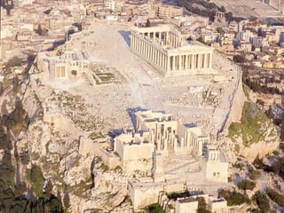 L’ACRÒPOLIS Acro (gran) Polis (ciutat) ... Gran ciutat! Inicialment era un refugi, també es van fer servir com a temples. Situada en un turó damunt de la polis 
