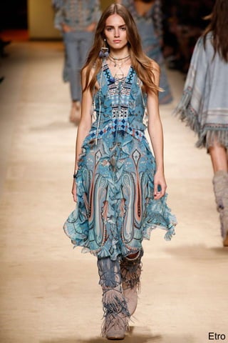 Etro 
 