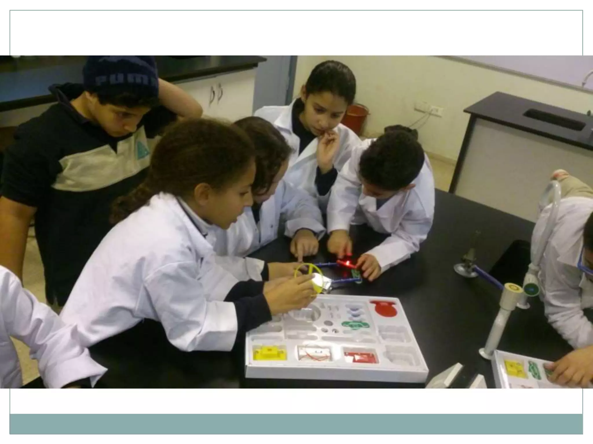Electric circuits in the science lab 4 b