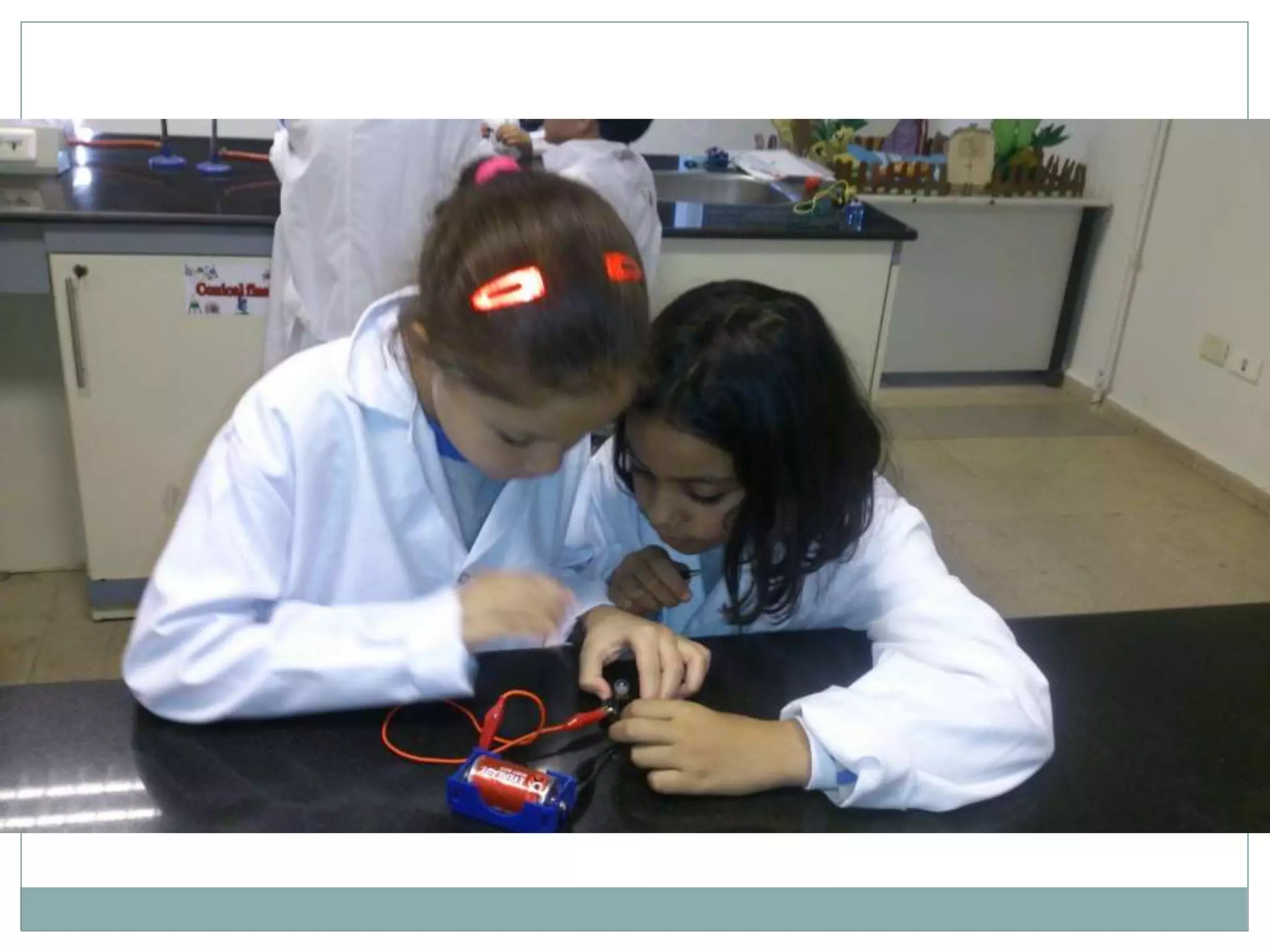 Electric circuits in the science lab 4 b