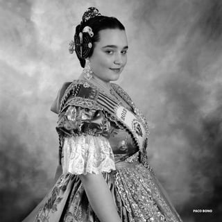 [ 29 ]
         PACO BONO
 