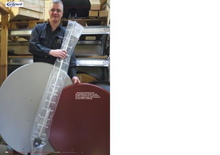 ■ Asmundur Einarsson mit

den beliebtesten Antennen bei
ELNET: Spiegel mit 1m und 85cm
Durchmesser sowie UHF-Antennen
für den DVB-T Empfang

208 TELE-audiovision International — The World‘s Largest Digital TV Trade Magazine — 1
1-12/2013 — www.TELE-audiovision.com

 