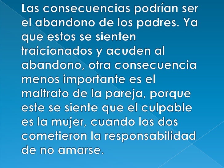 El pecho de silicio de la comparación
