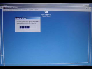 Máquina de Ensaios Emic