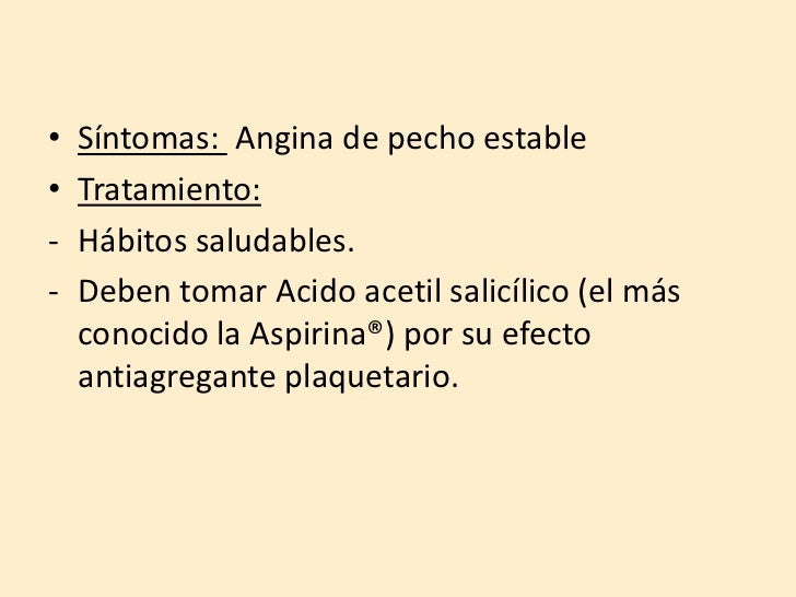 A ella tal pequeño pecho y los labios