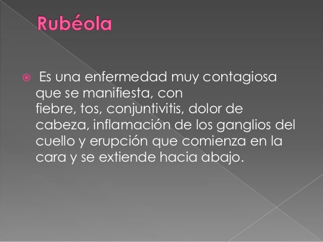 El tratamiento de los granos sobre el pecho y la espalda