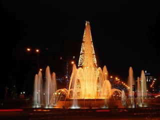 Árbol  en la Plaza de Colón,  diseño  de Ailanto 