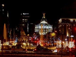 Plaza de CIBELES De espaldas a la diosa 