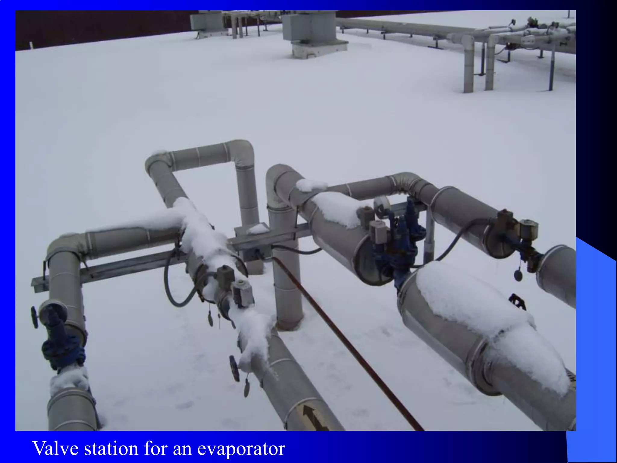 Valve station for an evaporator
 