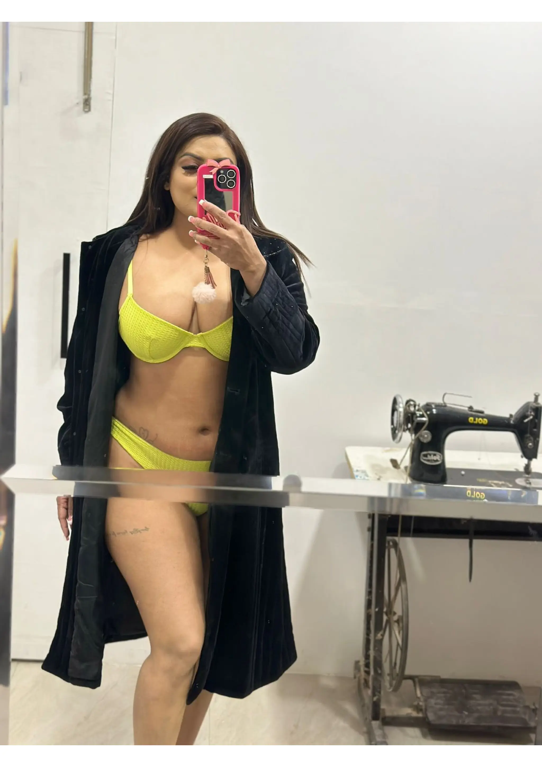 Ahmedabad Escort Service Ahmedabad Call Girl 0000000000