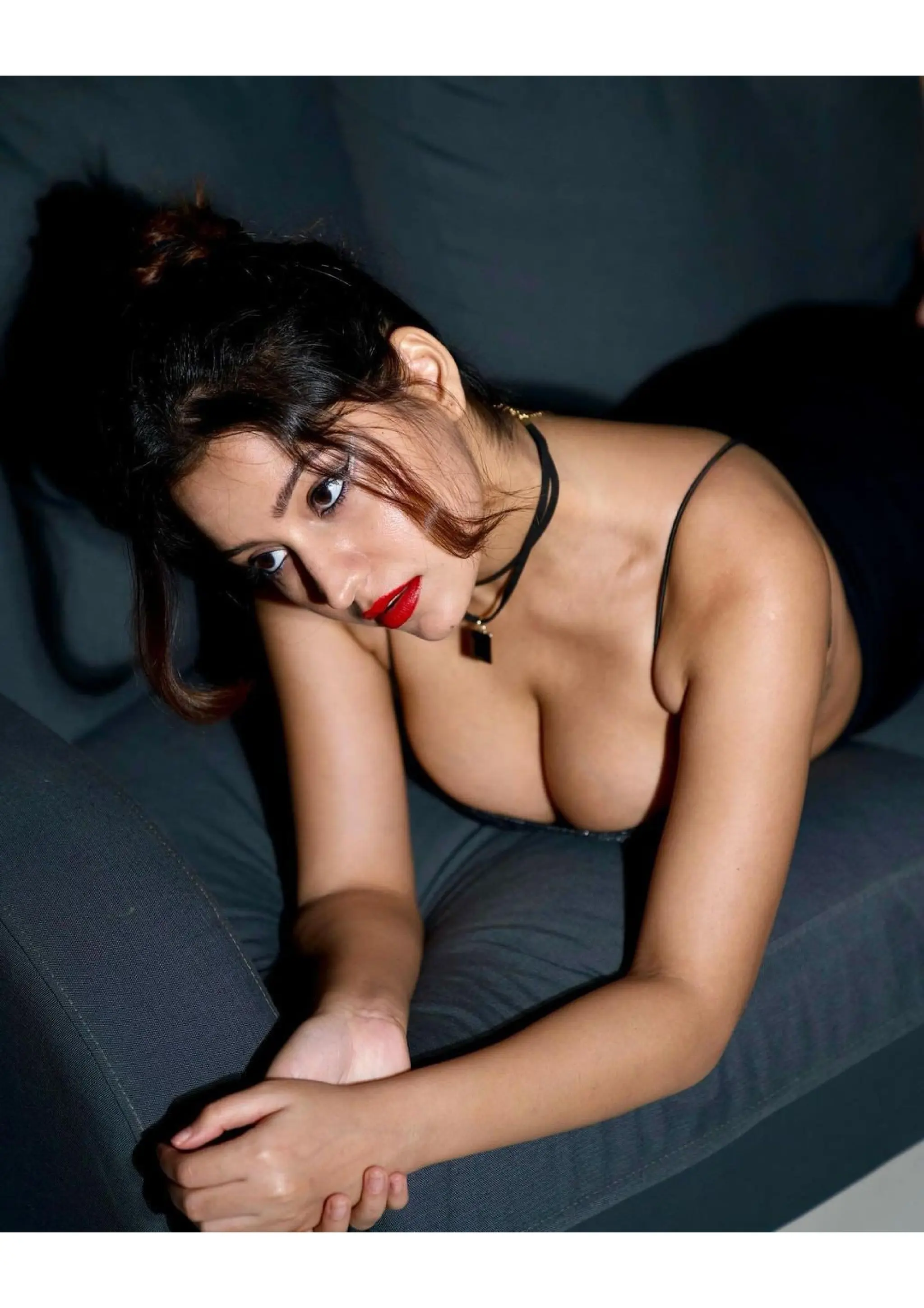 Ahmedabad Escort Service Ahmedabad Call Girl 0000000000