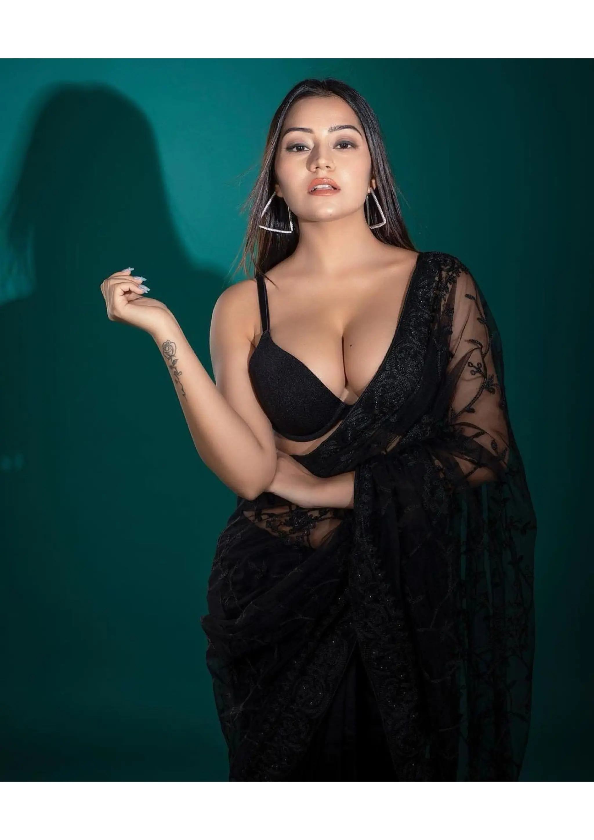 Ahmedabad Escort Service Ahmedabad Call Girl 0000000000