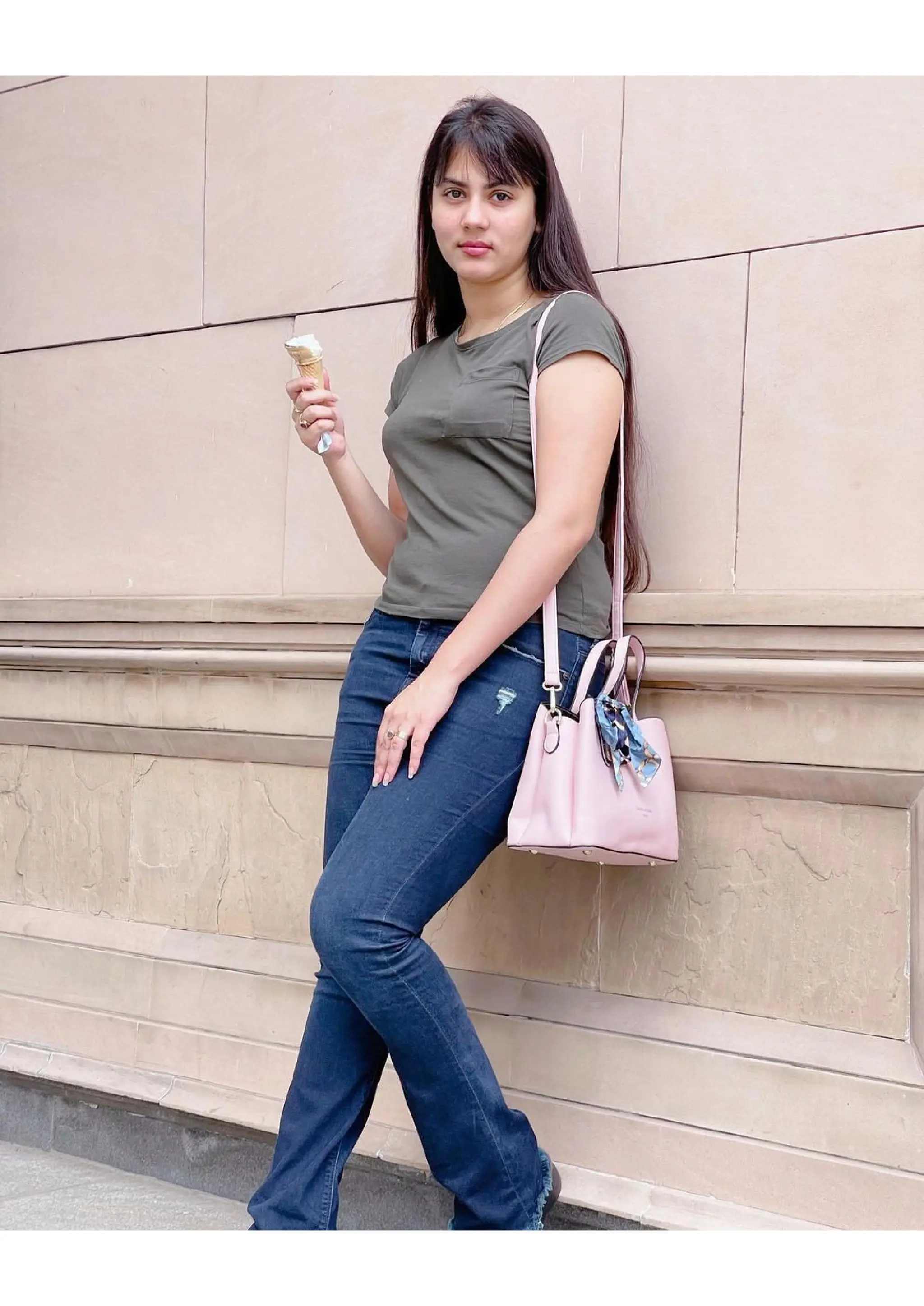 Ahmedabad Escort Service Ahmedabad Call Girl 0000000000