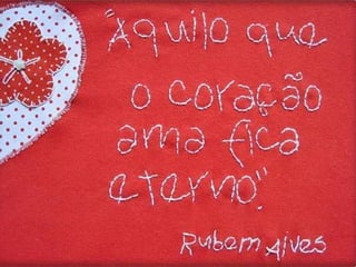 Eu comecei a ouvir. Fernando Pessoa conhecia a experiência... E, se referia a algo
que se ouve nos interstícios das palavras... No lugar onde não há palavras.
A música acontece no silêncio. A alma é uma catedral submersa.
No fundo do mar - quem faz mergulho sabe - a boca fica fechada. Somos todos
olhos e ouvidos. Aí, livres dos ruídos do falatório e dos saberes da filosofia,
ouvimos a melodia que não havia... Que de tão linda nos faz chorar...
Para mim,
Deus é isto: A beleza que se ouve no silêncio. Daí a importância de
saber ouvir os outros: A beleza mora lá também.
Comunhão é quando a beleza do outro e a beleza da gente se
juntam num contraponto. (Rubem Alves)
 