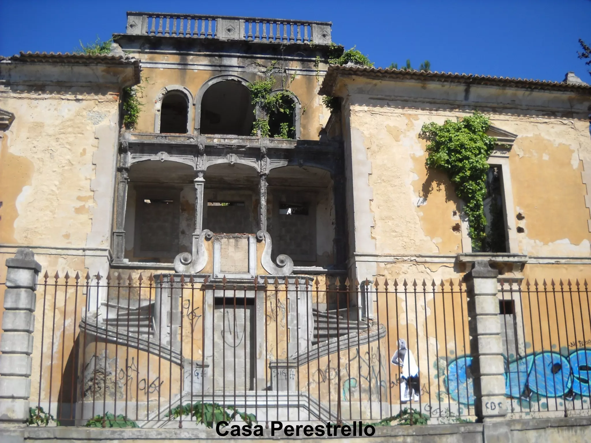 Casa Perestrello
 