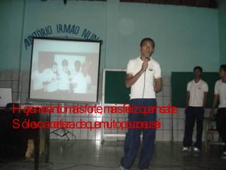 Hoje me sinto mais forte, mais feliz quem sabe Só levo a certeza de que muito pouco eu sei 