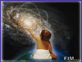 A morte não é nada.
Eu somente passei
para o outro lado do Caminho.
Eu sou eu, vocês são vocês.
O que eu era para vocês,
eu continuarei sendo.
Me dêem o nome
que vocês sempre me deram,
falem comigo
como vocês sempre fizeram.
Vocês continuam vivendo
no mundo das criaturas,
eu estou vivendo
no mundo do Criador.
Não utilizem um tom solene
ou triste, continuem a rir
daquilo que nos fazia rir juntos.
Rezem, sorriam, pensem em mim.
Rezem por mim.
Que meu nome seja pronunciado
como sempre foi,
sem ênfase de nenhum tipo.
Sem nenhum traço de sombra
ou tristeza.
A vida significa tudo
o que ela sempre significou,
o fio não foi cortado.
Porque eu estaria fora
de seus pensamentos,
agora que estou apenas fora
de suas vistas?
Eu não estou longe,
apenas estou
do outro lado do Caminho...
Você que aí ficou, siga em frente,
a vida continua, linda e bela
como sempre foi.
 