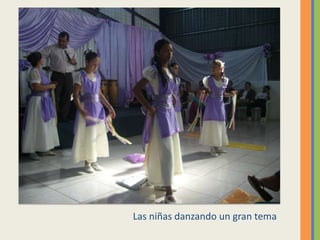 Las niñas danzando un gran tema