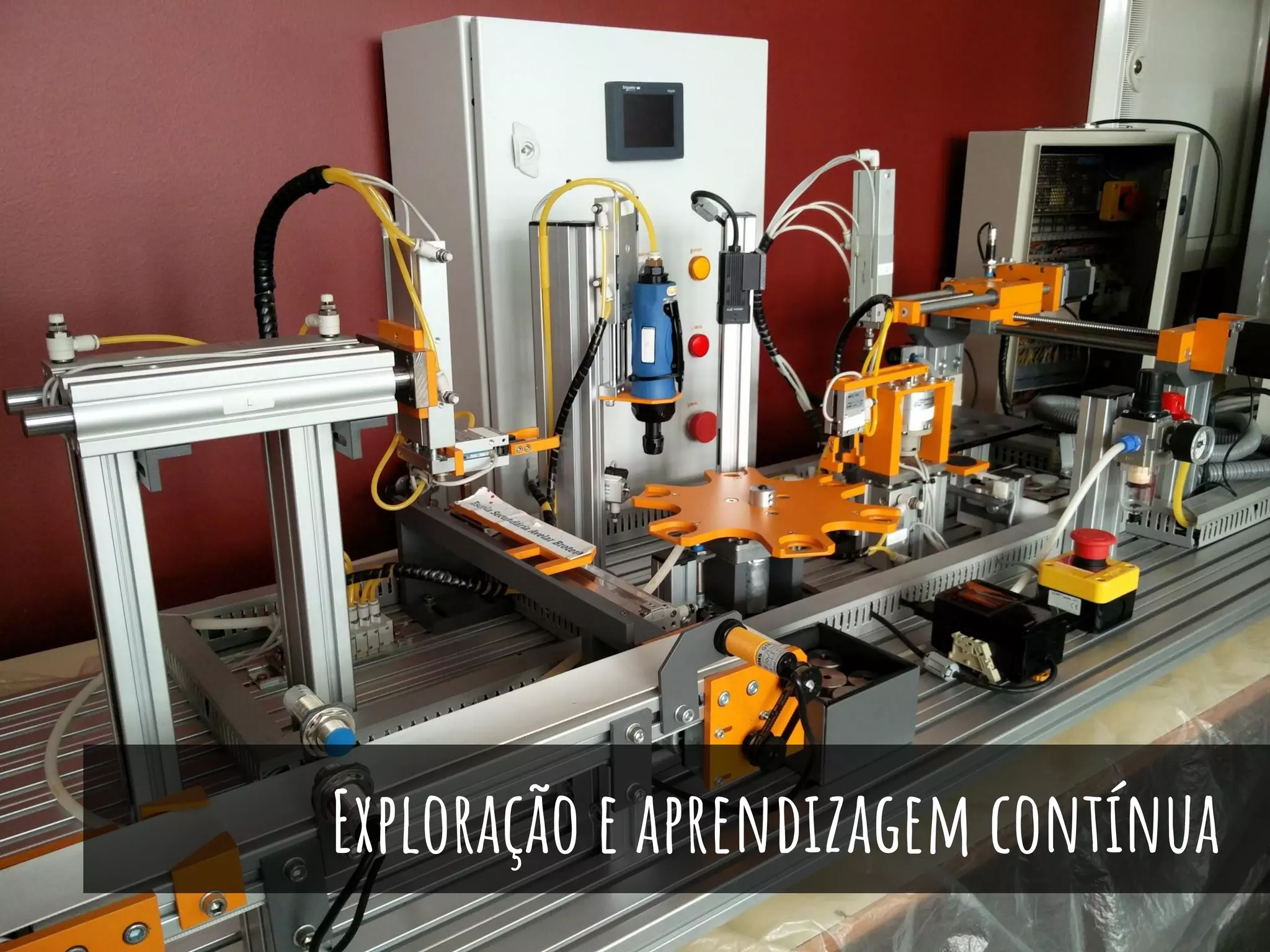 Exploração e aprendizagem contínua
 