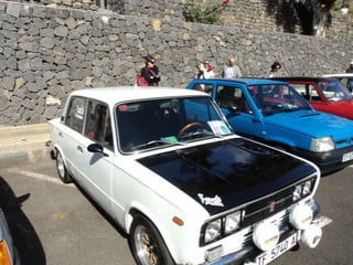 Exposición carnavales 2012 coches 1