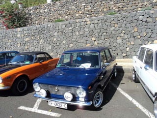 Exposición carnavales 2012 coches 1