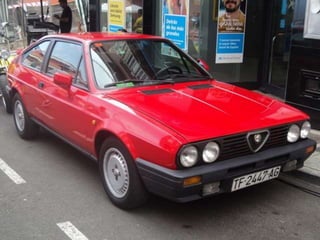 Exposición la cruz santa