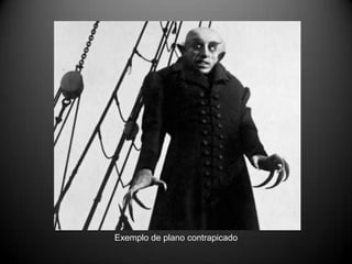 Exemplo de plano contrapicado
 