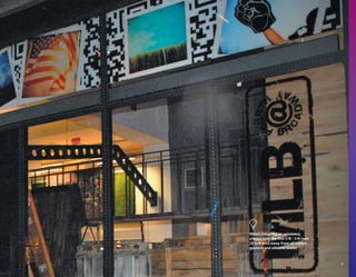 When installing on windows,
always trim the film 1/8 - 1/4 inch
(3 to 6 mm) away from all rubber
gaskets and silicone sealer.
11
 