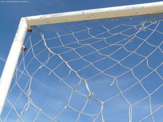 flickr.com/photos/ekkebus/5020840511/
 